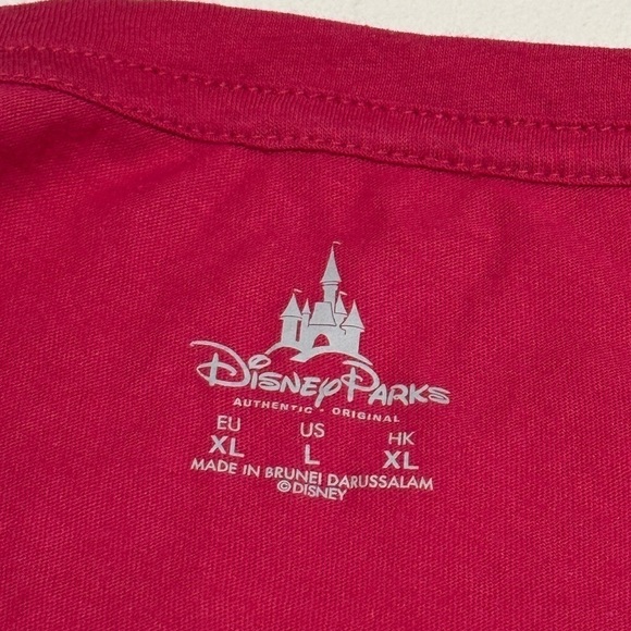 Bundle of 5 Large Disney Graphic T-Shirts - Picture 11 of 11